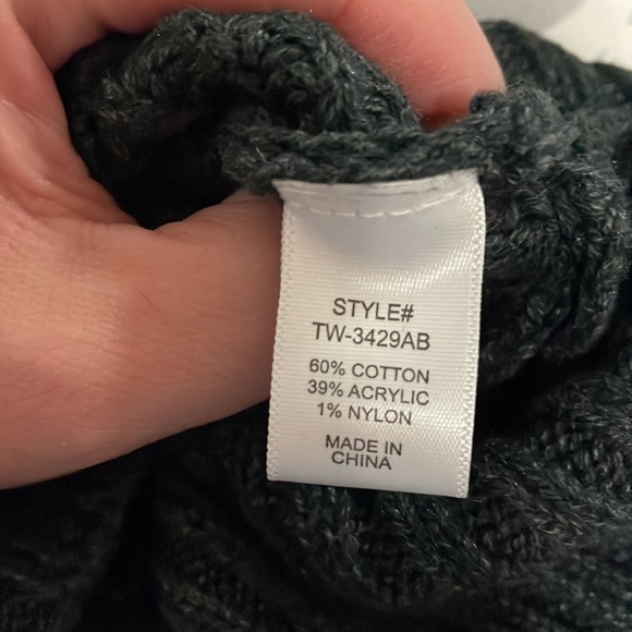 Zenana size large charcoal colored turtleneck tunic sweater with ballon sleeves - Picture 6 of 7